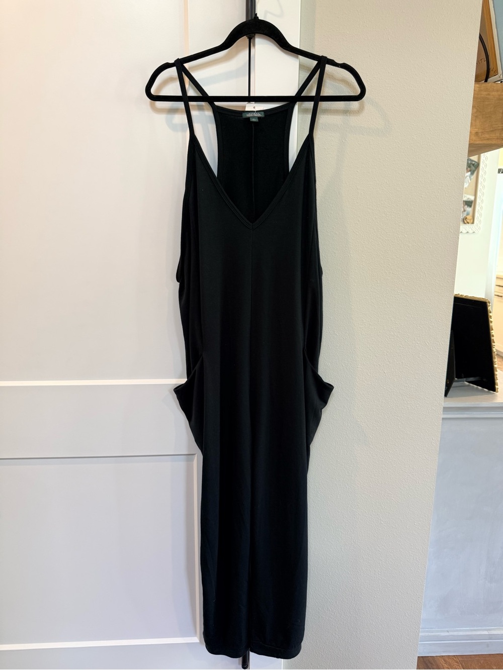 wild fable Black V-Neck Sleeveless comfortable jumpsuit